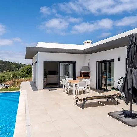 Apartament Poolside Retreat In Mosteiros By Lisbeyond
